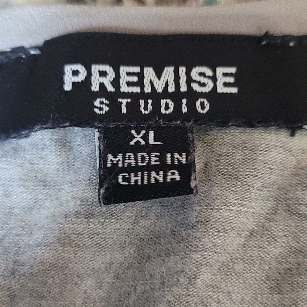 Multi texture grey top - Picture 3 of 6